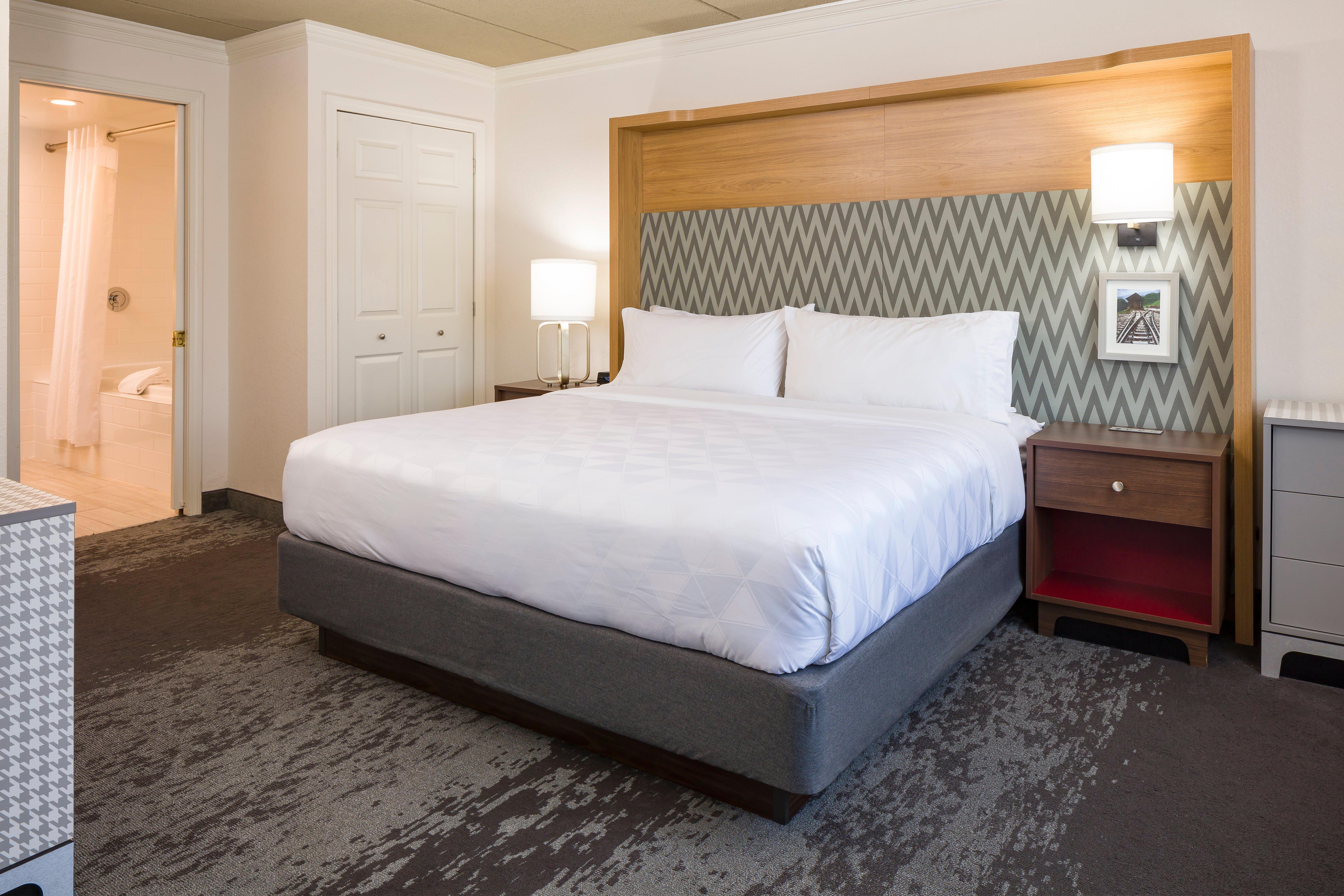 Holiday Inn Salem By Ihg Exterior foto
