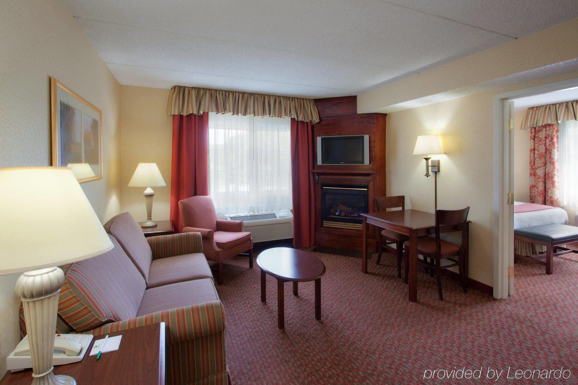 Holiday Inn Salem By Ihg Habitación foto